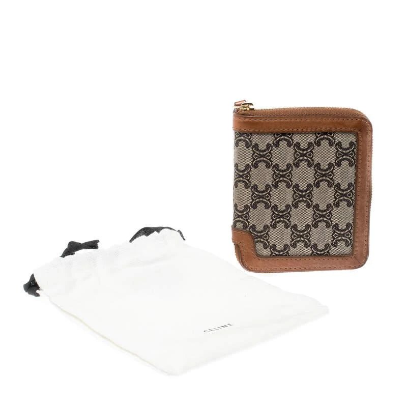 Celine Brown/Grey Canvas and Leather Macadam Compact Wallet 商品