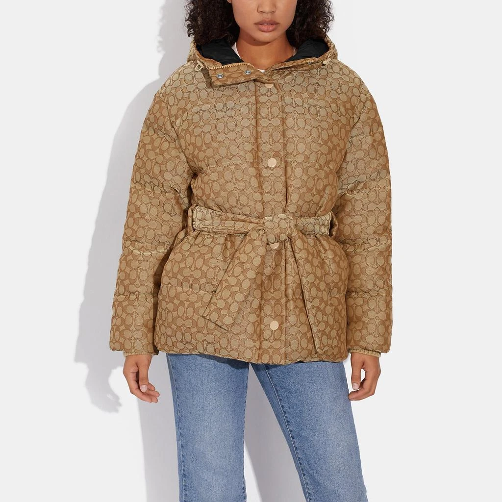 商品Coach|Coach Outlet Signature Jacquard Down Pillow Jacket,价格¥2288,第4张图片详细描述