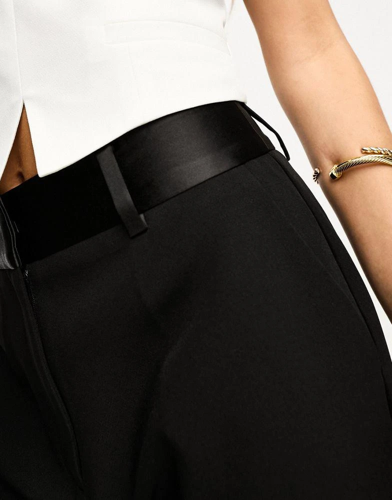 商品ASOS|ASOS DESIGN Petite tux tapered trousers in black,价格¥205,第2张图片详细描述