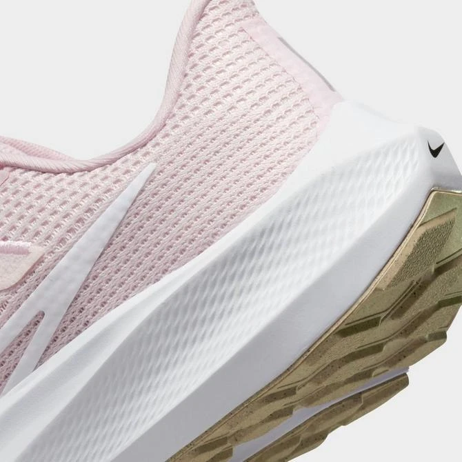 商品NIKE|Women's Nike Zoom Pegasus 40 Running Shoes,价格¥923,第3张图片详细描述