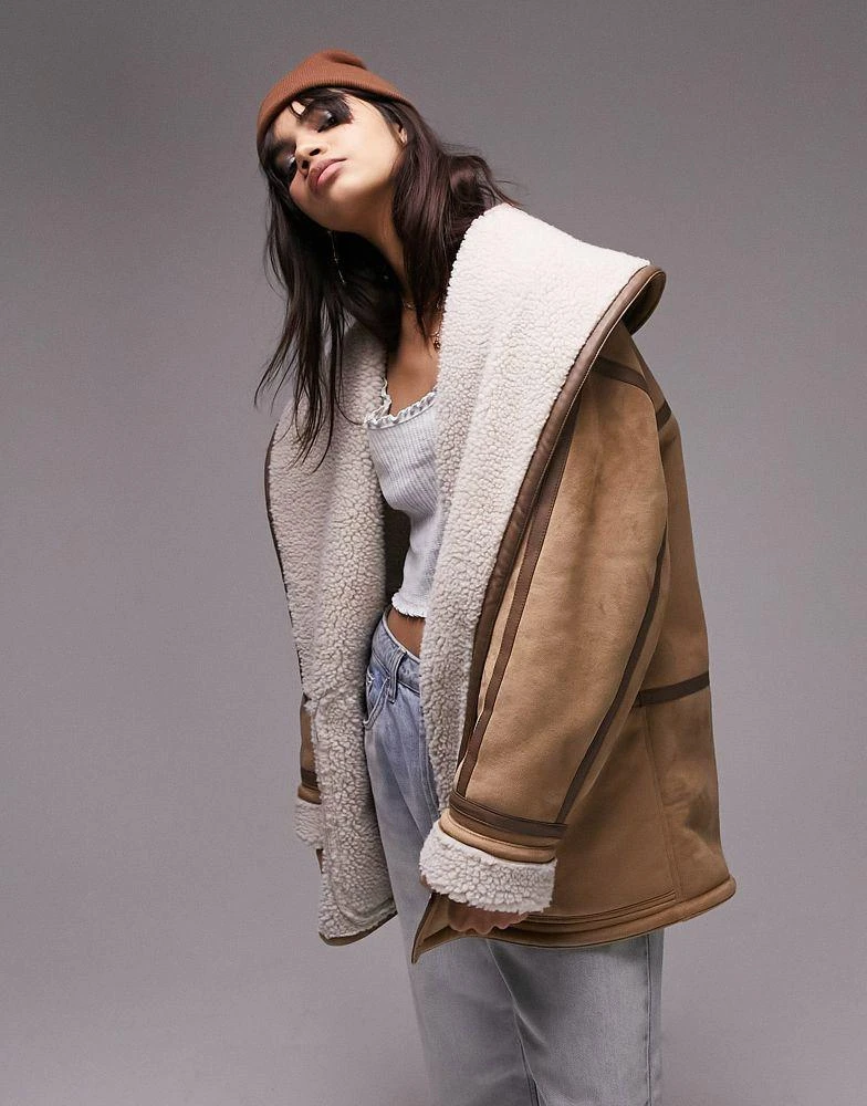 商品Topshop|Topshop oversized faux shearling car coat in tan,价格¥614,第2张图片详细描述