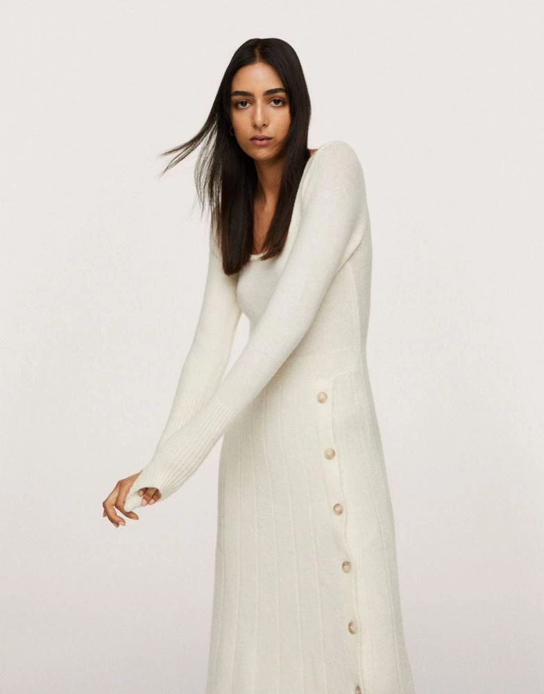 商品Mango|Mango vutton detail knitted midi dress in white,价格¥272,第3张图片详细描述