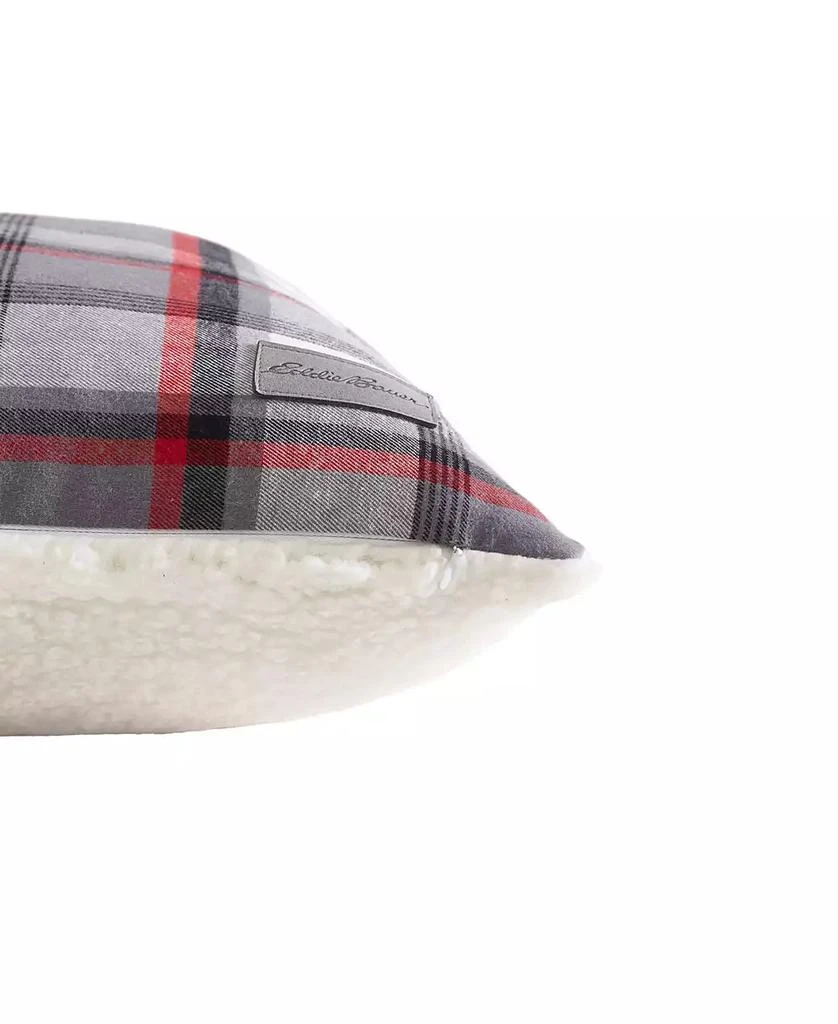 商品Eddie Bauer|Wallace Plaid Cotton Yarn Dye Square Decorative Pillow, 20" X 20",价格¥181,第4张图片详细描述