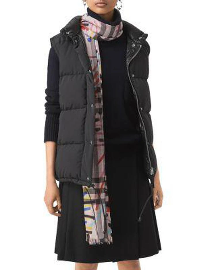 商品Burberry|Graffiti Print Check Scarf,价格¥2519,第5张图片详细描述