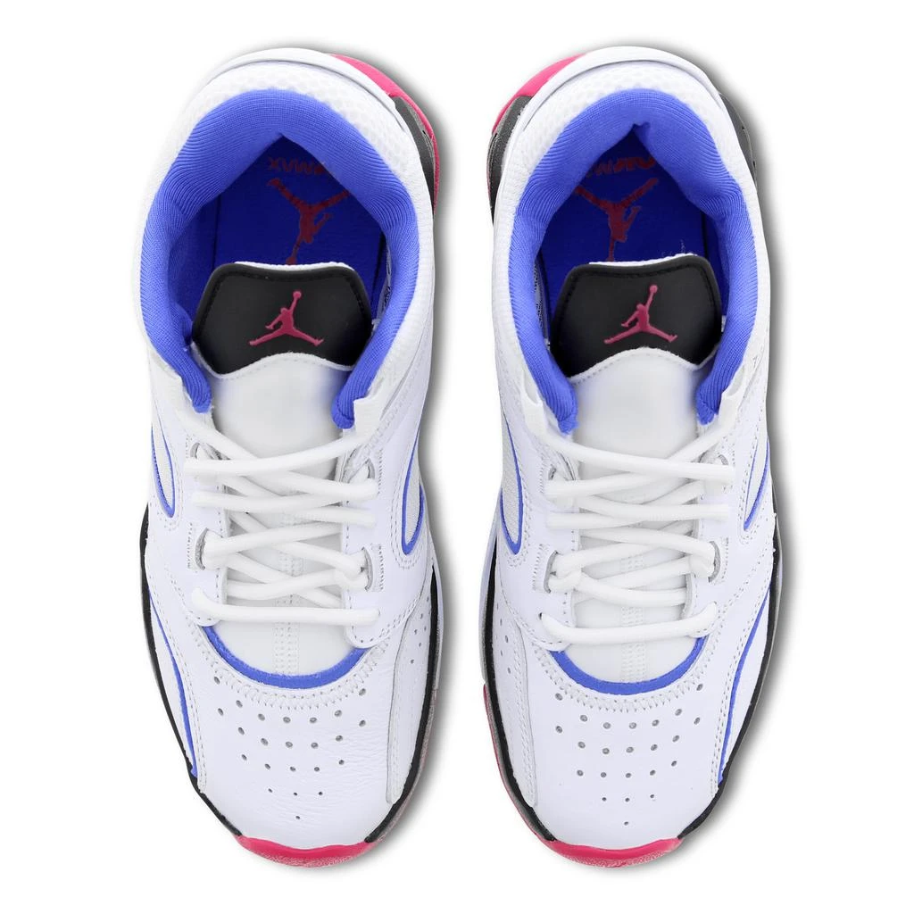 商品Jordan|Jordan Point Lane - Grade School Shoes,价格¥779,第5张图片详细描述