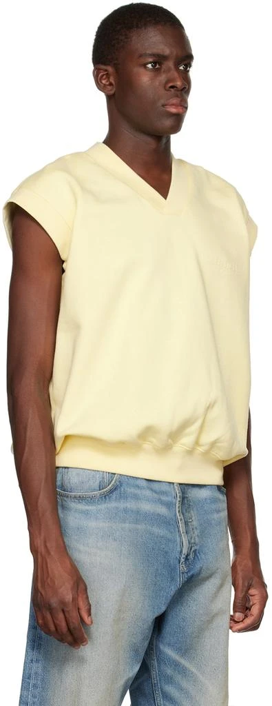 商品Essentials|Yellow V-Neck Vest,价格¥279,第2张图片详细描述