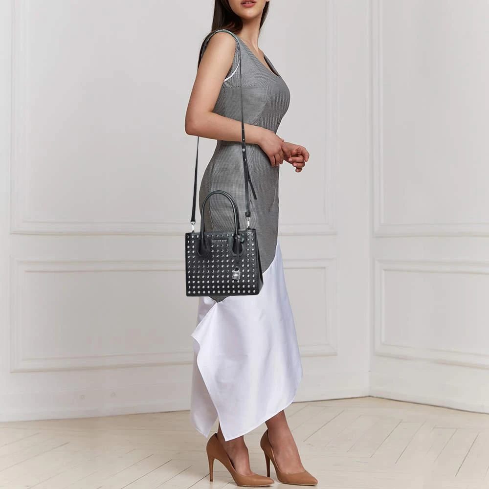 商品[二手商品] Michael Kors|Michael Kors Black Studded Leather Small Mercer Tote,价格¥1273,第2张图片详细描述