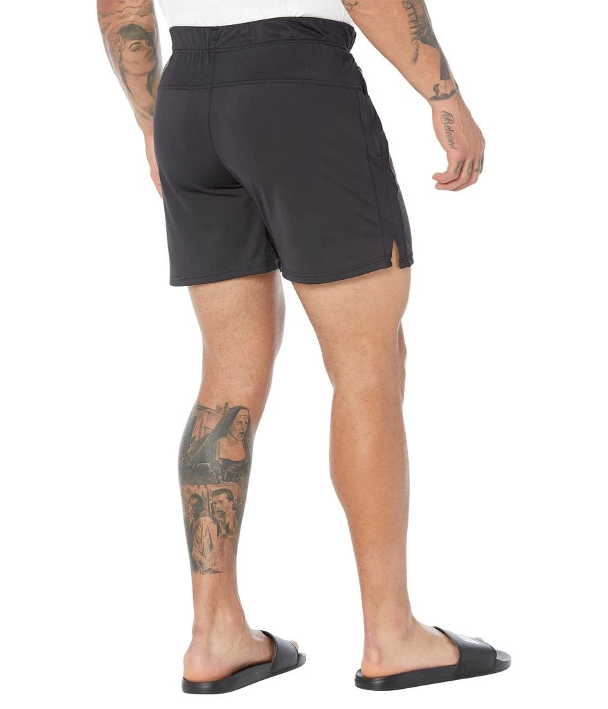 商品UFC|7" Shorts Without Brief,价格¥343,第2张图片详细描述