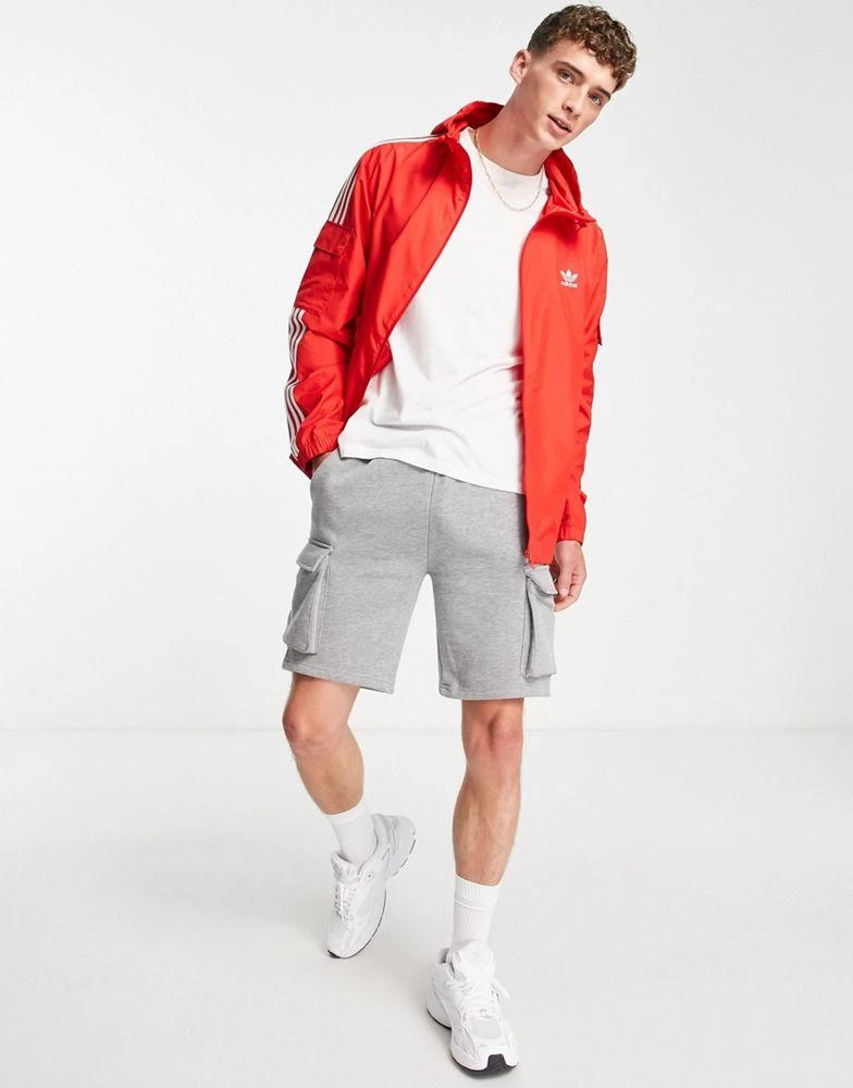 商品Adidas|adidas Originals Adicolor Classics 3-Stripes zip up windbreaker in red,价格¥838,第4张图片详细描述