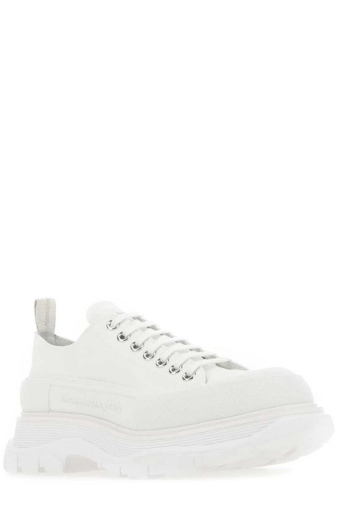 商品Alexander McQueen|Alexander McQueen Tread Sleek Lace-Up Sneakers,价格¥2845-¥3939,第2张图片详细描述