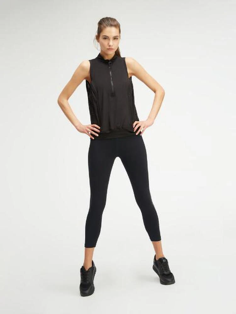 商品DKNY|Mid Rise Tight With Rhinestuds,价格¥151,第2张图片详细描述