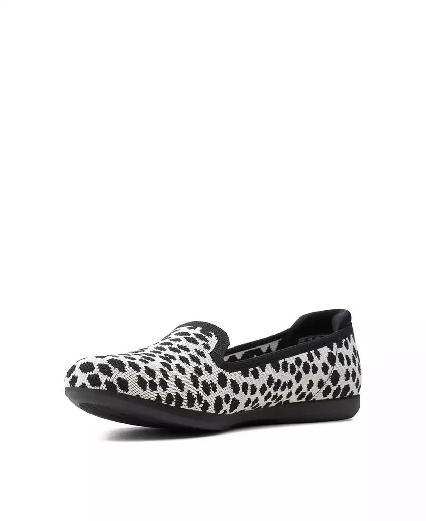 商品Clarks|Women's Cloudstepper Carly Dream Flats,价格¥446,第2张图片详细描述