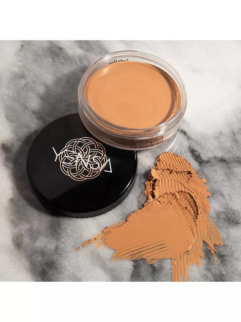 Silk Bronzing Base Sunlit Glow 商品