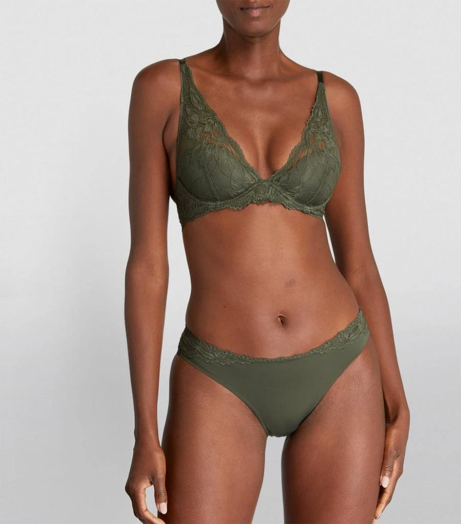 商品Calvin Klein|SEDUCTIVE COMFORT Bikini Briefs,价格¥179,第2张图片详细描述