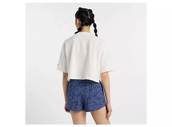 商品New Balance|NB Nationals Outdoor Reimagined Oversized Waist T-Shirt,价格¥324,第4张图片详细描述