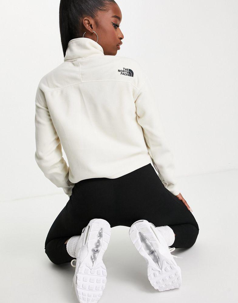 商品The North Face|The North Face Embroidered Glacier cropped fleece in white Exclusive at ASOS,价格¥242,第4张图片详细描述