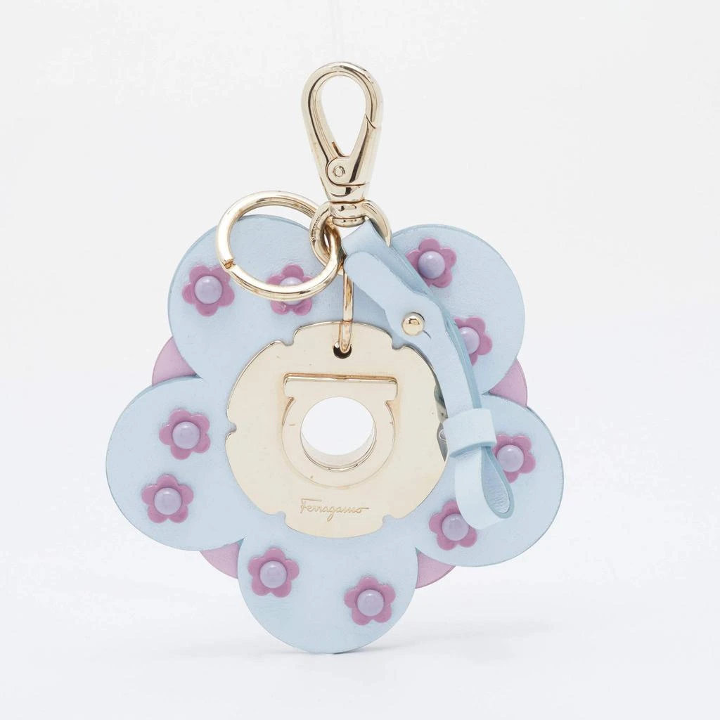商品[二手商品] Salvatore Ferragamo|Salvatore Ferragamo Light Blue/Pink Leather Flower Bag Charm,价格¥820,第1张图片