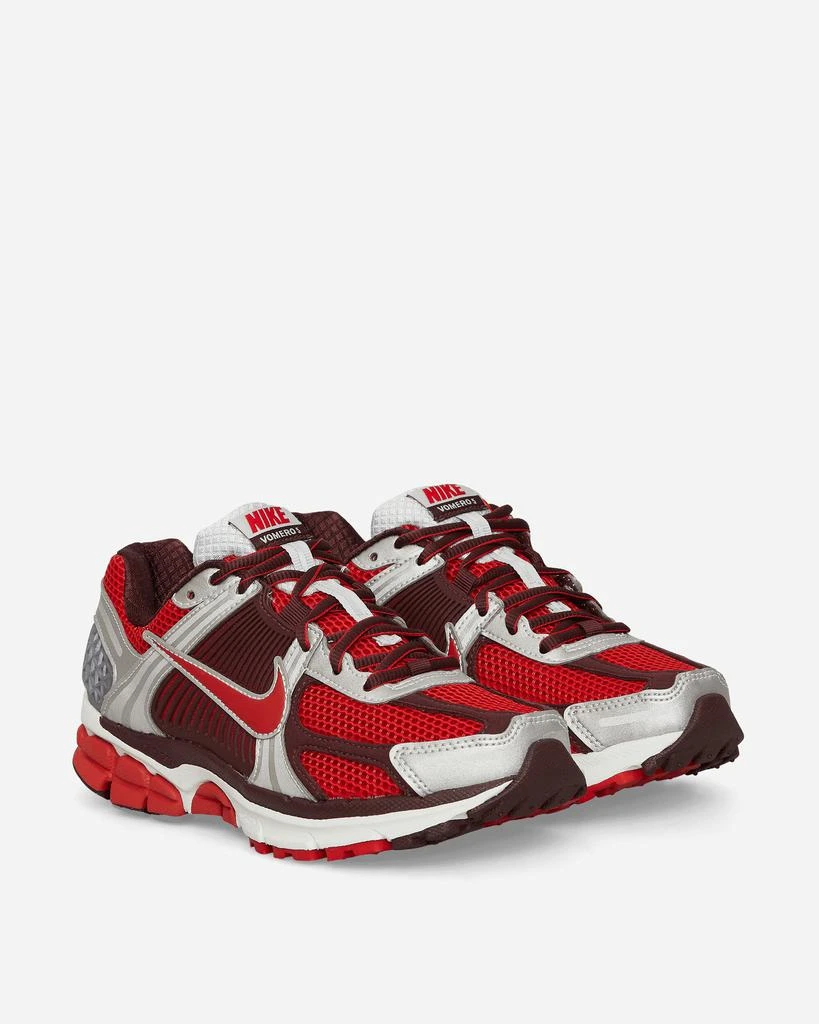 商品NIKE|WMNS Zoom Vomero 5 Sneakers Mystic Red / Platinum,价格¥1208,第3张图片详细描述