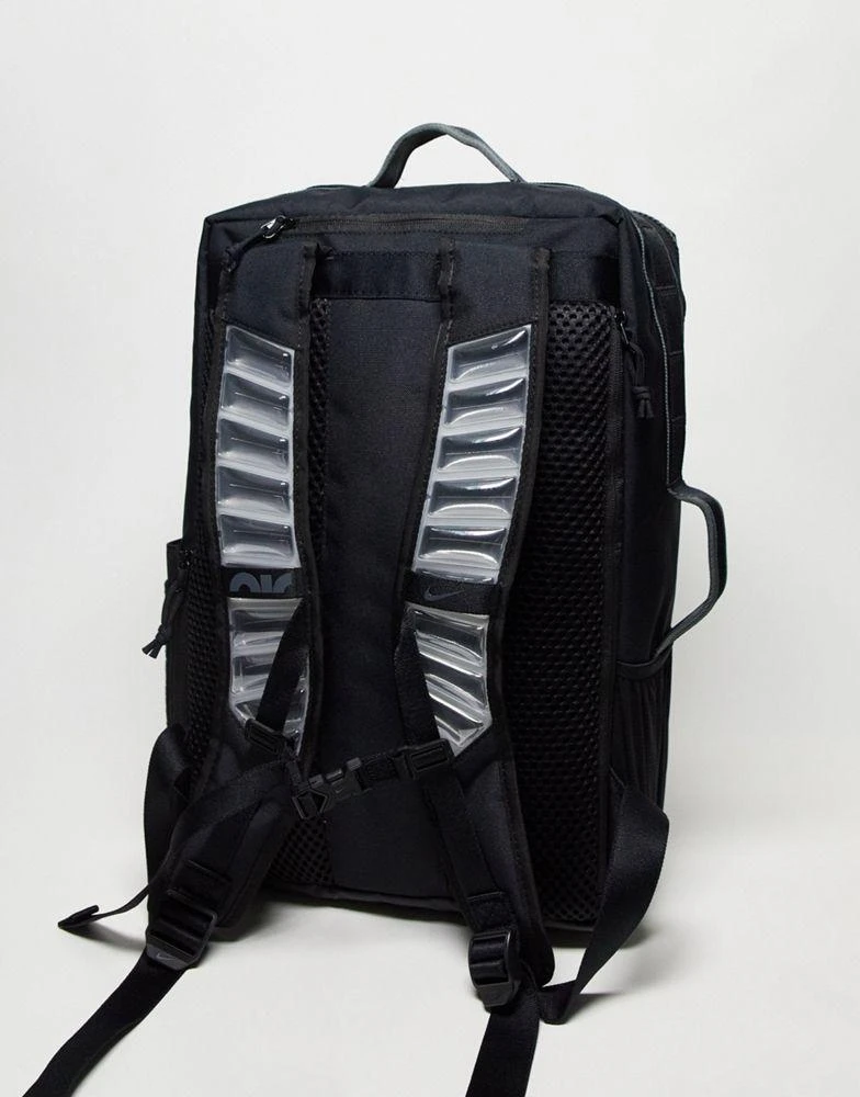 商品NIKE|Nike Training Utility Elite backpack in black,价格¥634,第2张图片详细描述