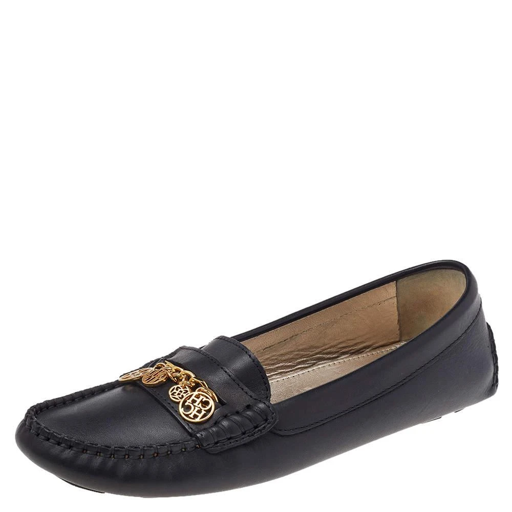 商品[二手商品] Carolina Herrera|CH Carolina Herrera Black Leather Logo Charm Detail Slip On Loafers Size 39,价格¥2244,第1张图片