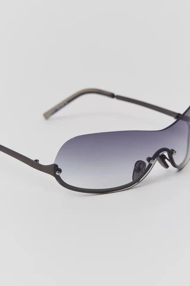 商品Urban Renewal|Urban Renewal Vintage Scuba Shield Sunglasses,价格¥112,第3张图片详细描述