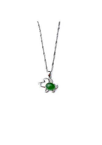 商品JayGem|Natural Jade and Crystal Gentle Beagle Pendant with 18K Gold Plated Sterling Silver 925 Necklace,价格¥775,第1张图片