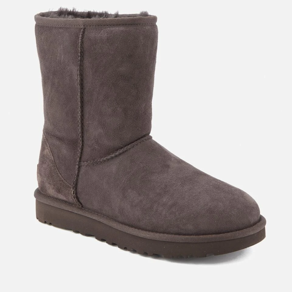 商品UGG|UGG WOMEN'S CLASSIC SHORT II SHEEPSKIN BOOTS - CHOCOLATE,价格¥1037,第2张图片详细描述