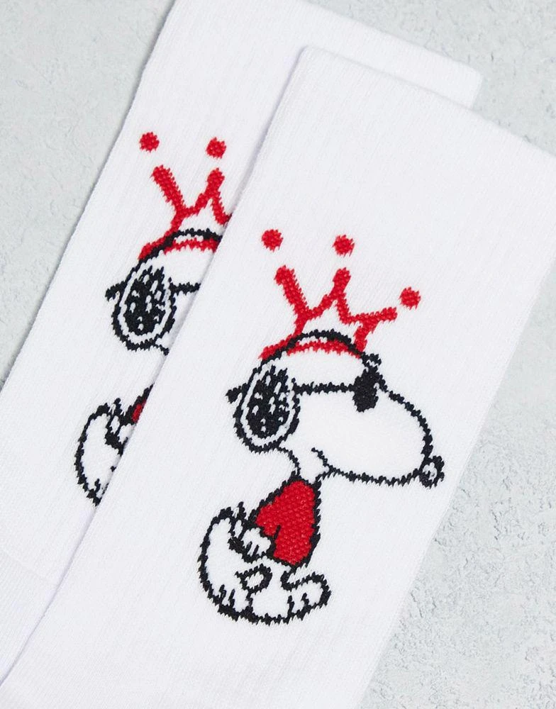 商品ASOS|ASOS DESIGN sports sock in white with Snoopy design,价格¥60,第3张图片详细描述