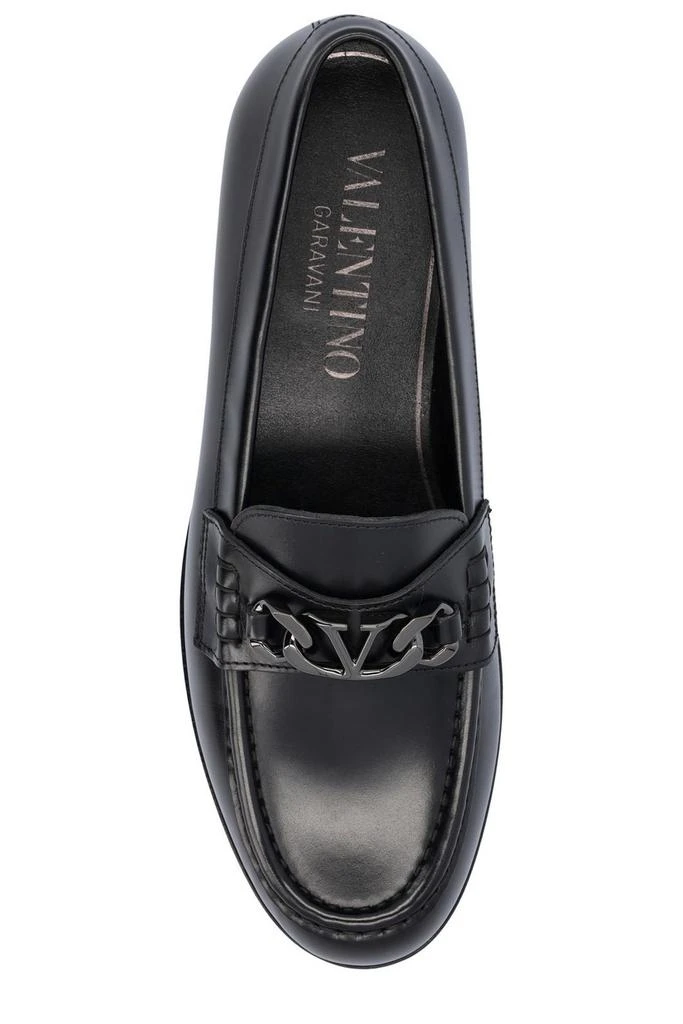 商品Valentino|Valentino VLogo Plaque Slip-On Loafers,价格¥3914,第4张图片详细描述