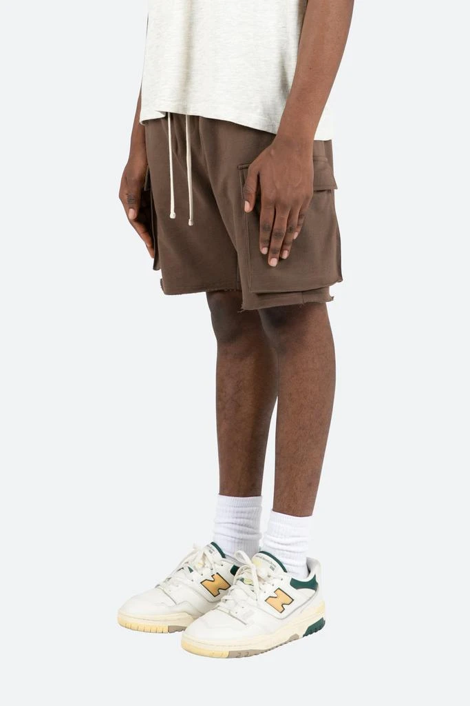 商品MNML|Relaxed Cargo Shorts - Brown,价格¥211,第2张图片详细描述