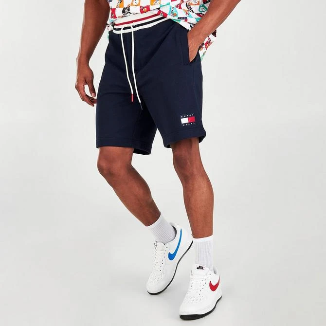 商品Tommy Hilfiger|Tommy Jeans x Space Jam Fleece Sweatshorts,价格¥409,第3张图片详细描述