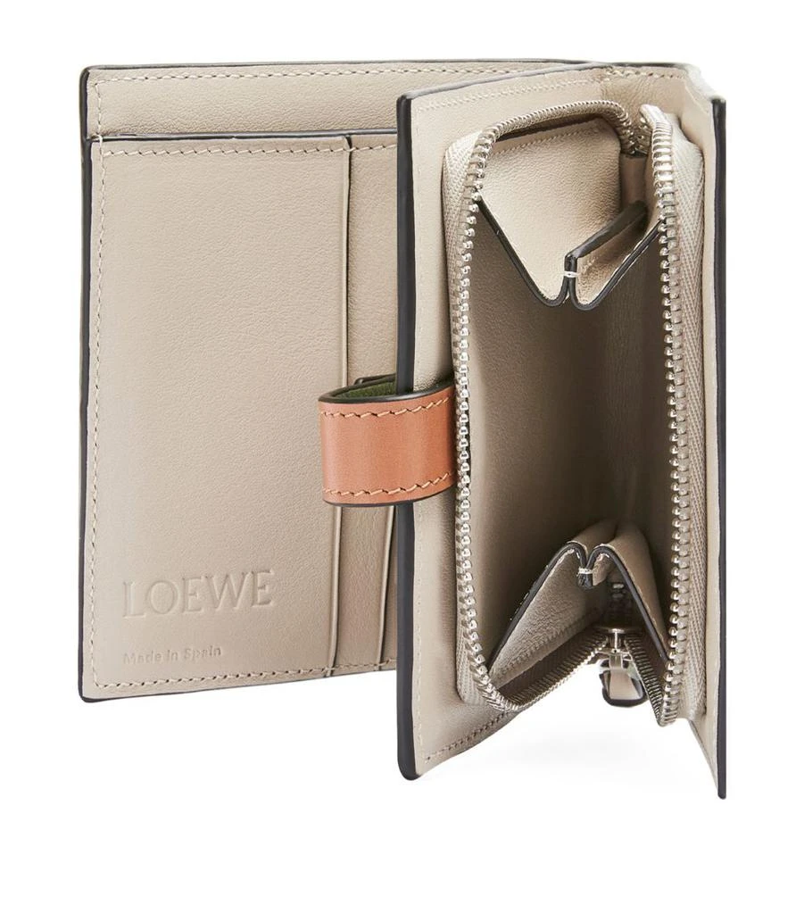 商品Loewe|Leather Zip Wallet,价格¥4828,第4张图片详细描述