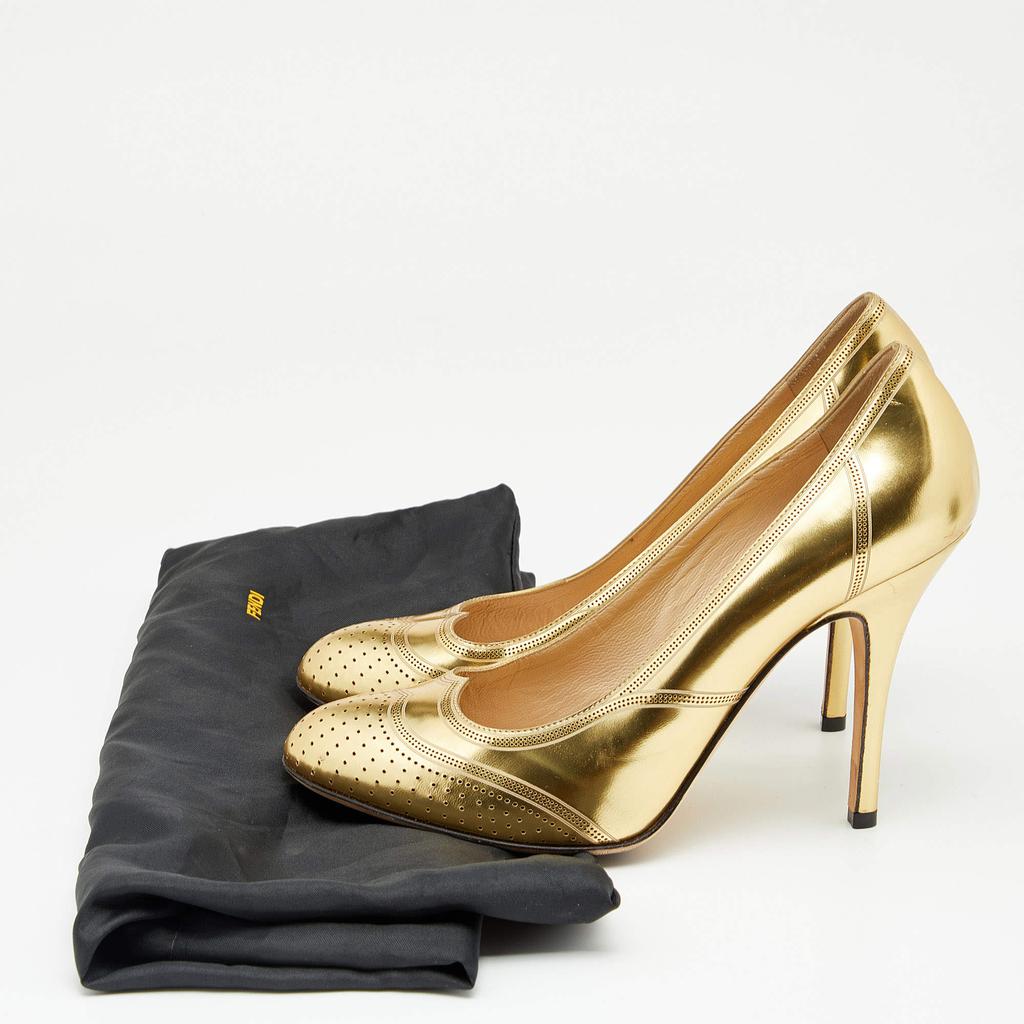 Fendi Metallic Gold Perforated Leather Round Toe Pumps Size 37商品第8张图片规格展示