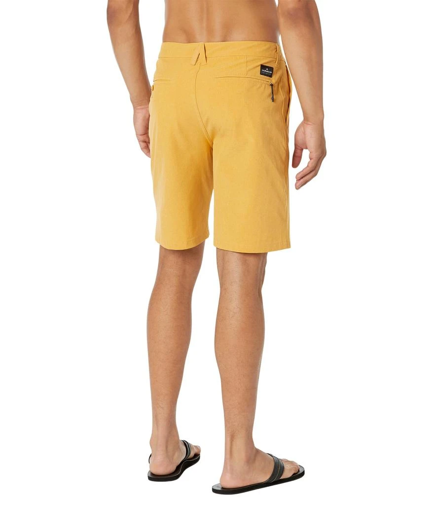 商品Quiksilver|Union Heather 20" Amphibian Shorts,价格¥306,第2张图片详细描述