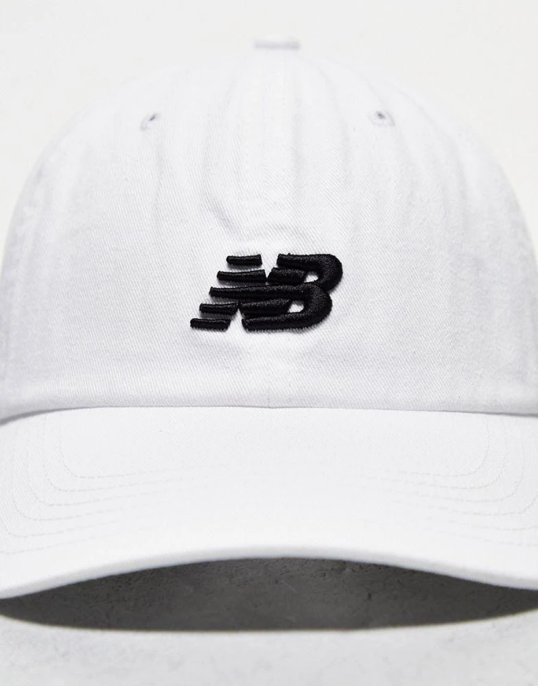 商品New Balance|New Balance logo baseball cap in white,价格¥114,第3张图片详细描述