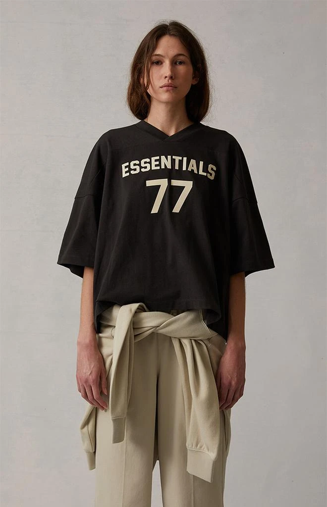 商品Essentials|Women's Iron Football T-Shirt,价格¥167,第2张图片详细描述