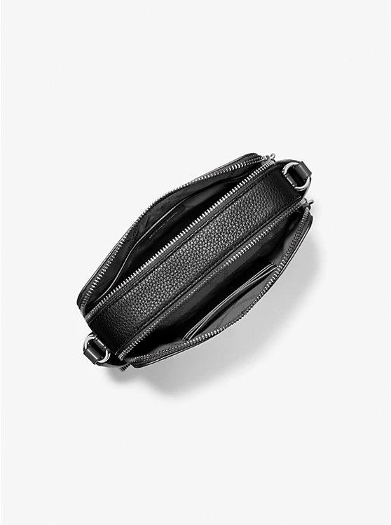 商品Michael Kors|Jet Set Small Pebbled Leather Double-Zip Camera Bag,价格¥1933,第2张图片详细描述