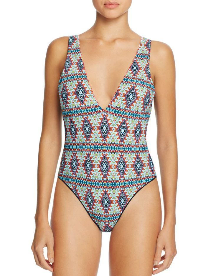 商品Red Carter|Red Carter V-Neck Tank Mio Reversible One Piece Swimsuit,价格¥886,第2张图片详细描述