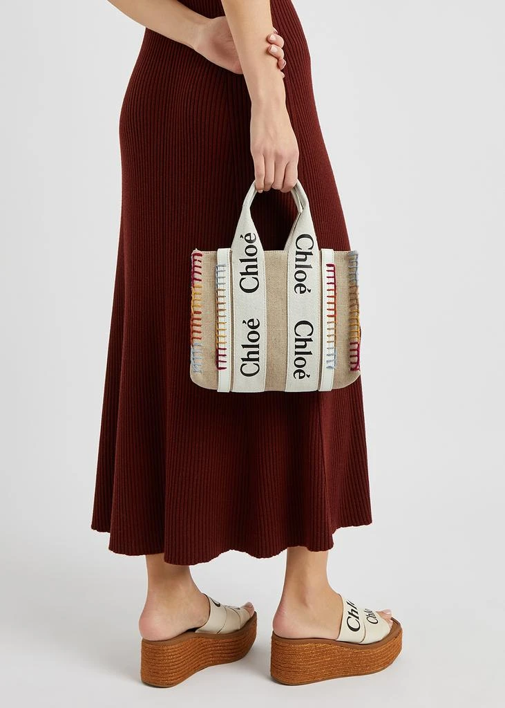 商品Chloé|Woody small whipstitched canvas tote,价格¥9775,第5张图片详细描述