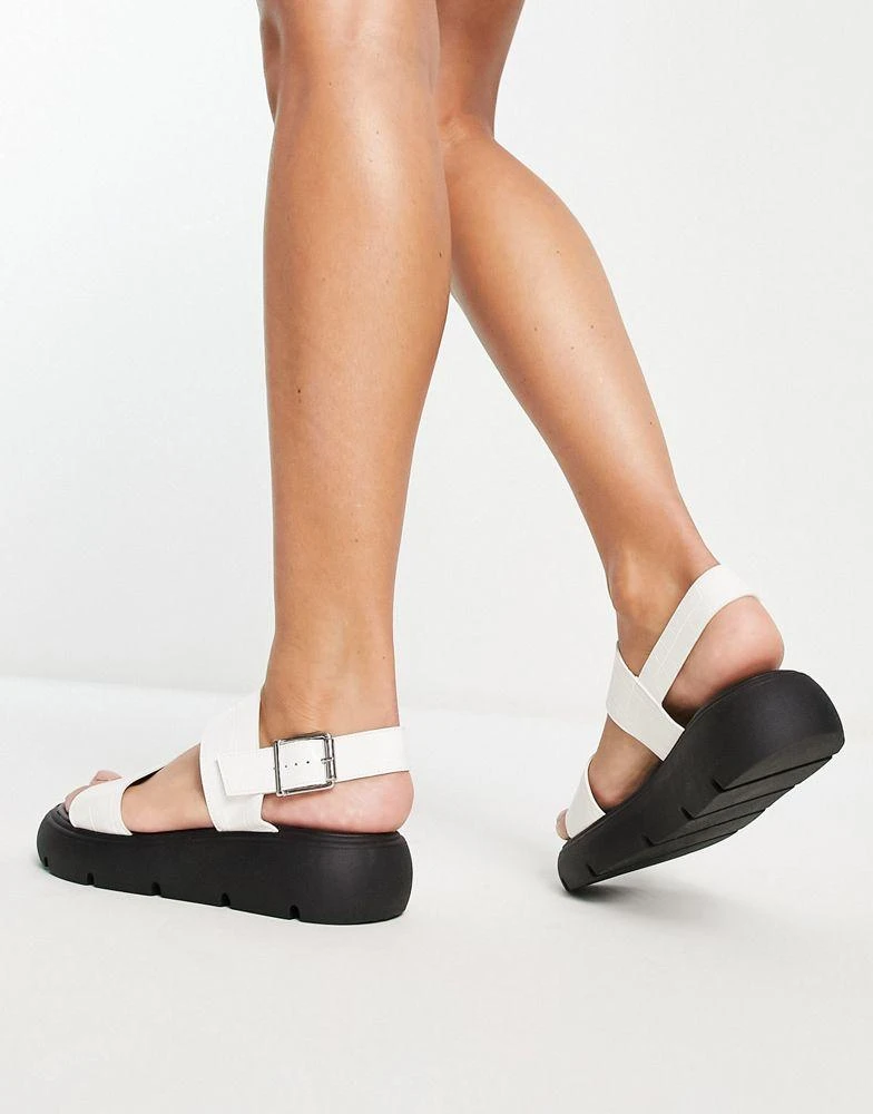 商品Topshop|Topshop Perrie chunky sandal in off white,价格¥247,第2张图片详细描述