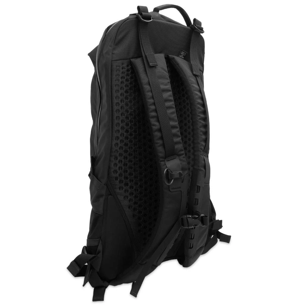 商品Arc'teryx|Arc'teryx Arro 22 Backpack,价格¥1960,第2张图片详细描述