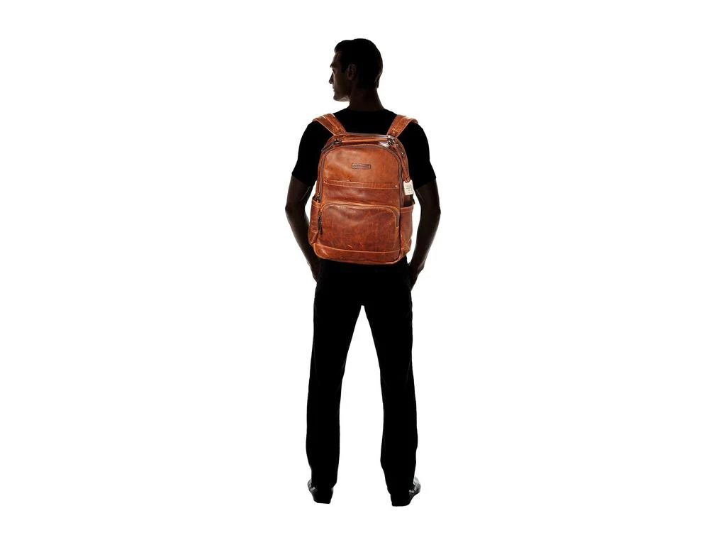 Logan Backpack 商品