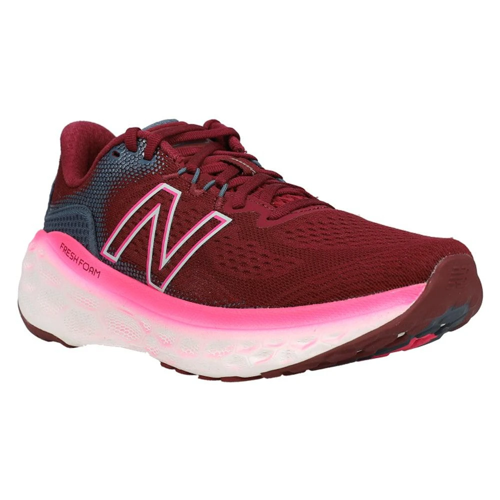 商品New Balance|Fresh Foam More V3 Running Shoes,价格¥687,第2张图片详细描述