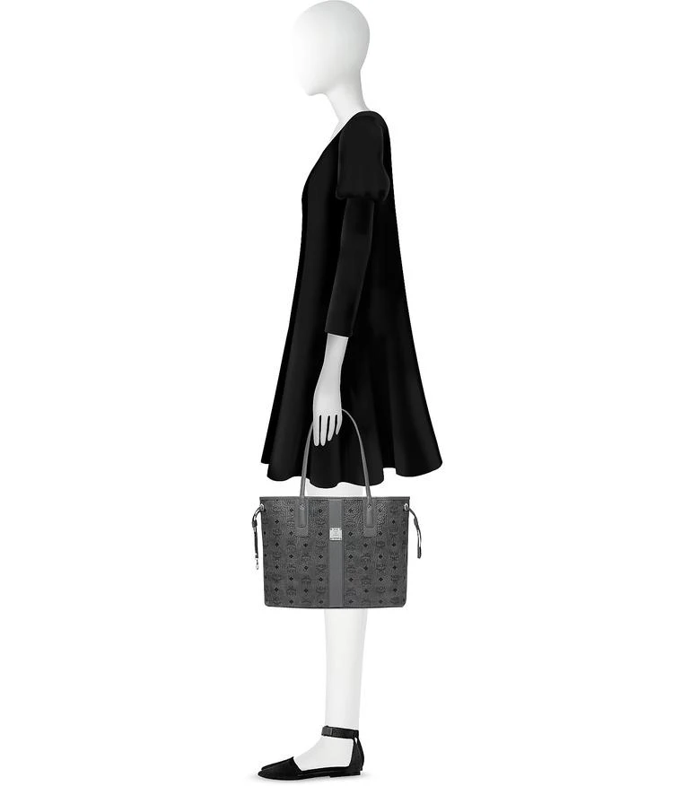 商品MCM|MCM Phantom Grey Visetos Medium Reversible Liz Shopper ,价格¥6293,第4张图片详细描述