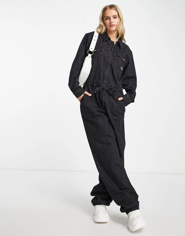 商品Calvin Klein|Calvin Klein Jeans 90s coverall jumpsuit in denim black,价格¥854,第2张图片详细描述