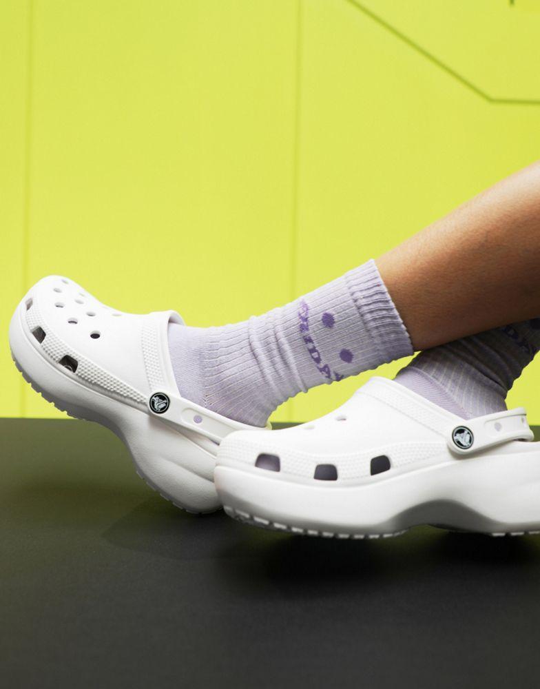 商品Crocs|Crocs classic platform clogs in white,价格¥415,第6张图片详细描述