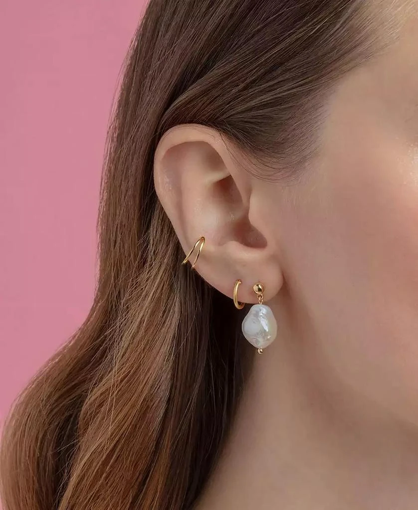 商品Sterling Forever|Women's Large Baroque Pearl Drop Stud Earrings,价格¥478,第3张图片详细描述
