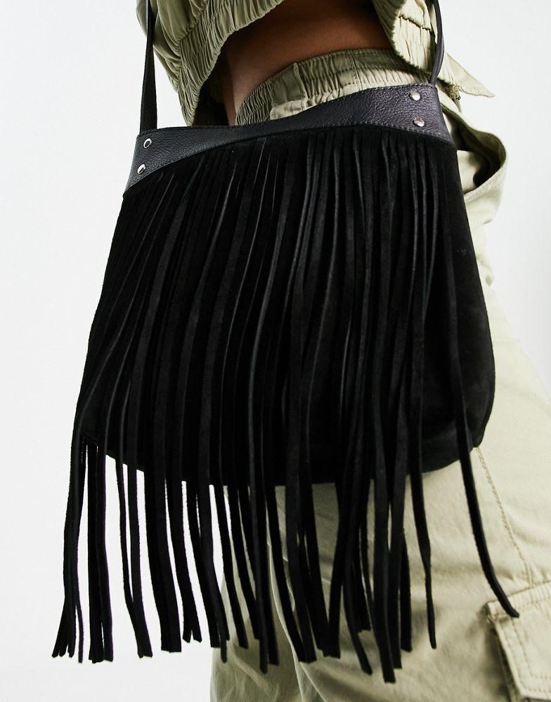 商品ASOS|ASOS DESIGN suede tassel crossbody in black,价格¥390,第4张图片详细描述