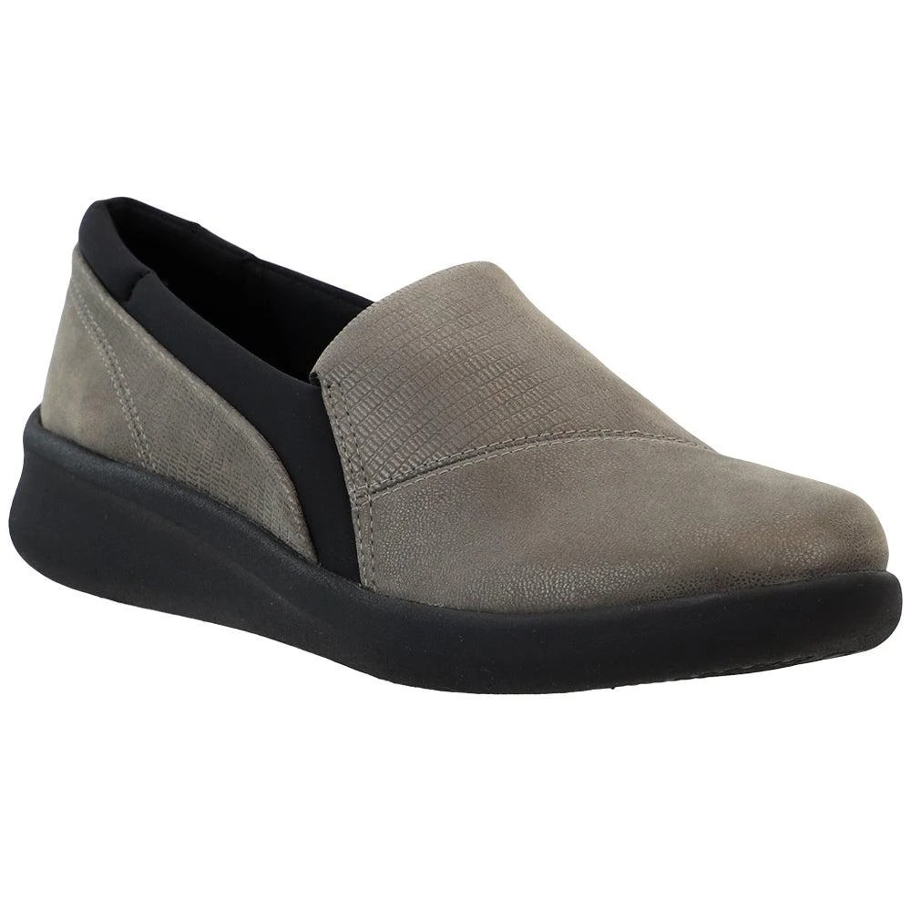 商品Clarks|Sillian 2.0 Eve Slip On Shoes,价格¥263,第2张图片详细描述