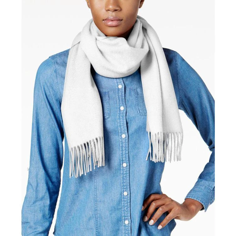 商品Charter Club|Charter Club Solid Woven Cashmere Scarf, Only at Macy's围巾,价格¥292,第2张图片详细描述